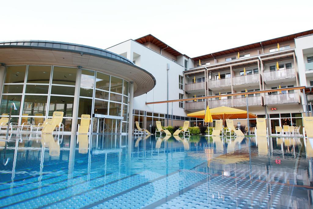 Gesundheitsresort Bad St. Leonhard Bad Sankt Leonhard im Lavanttal Exterior foto